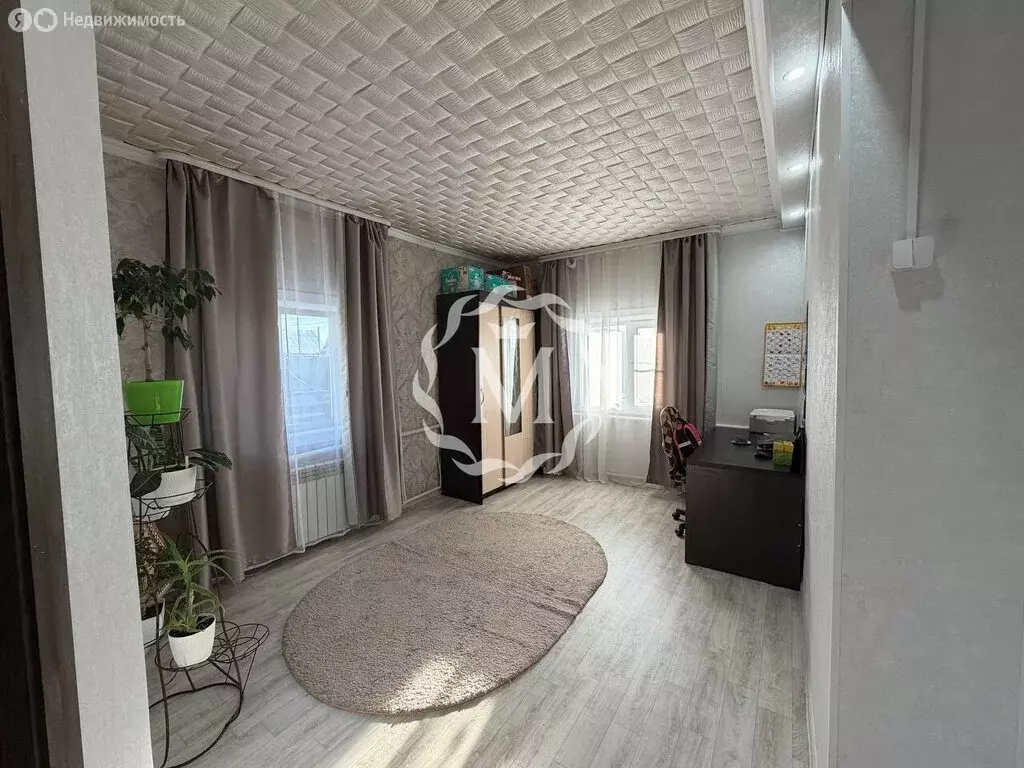 Дом в Иволгинский район, сельское поселение Гурульбинское, село ... - Фото 1