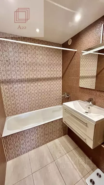 3-к кв. Алтайский край, Барнаул ул. Антона Петрова, 254 (87.5 м) - Фото 1