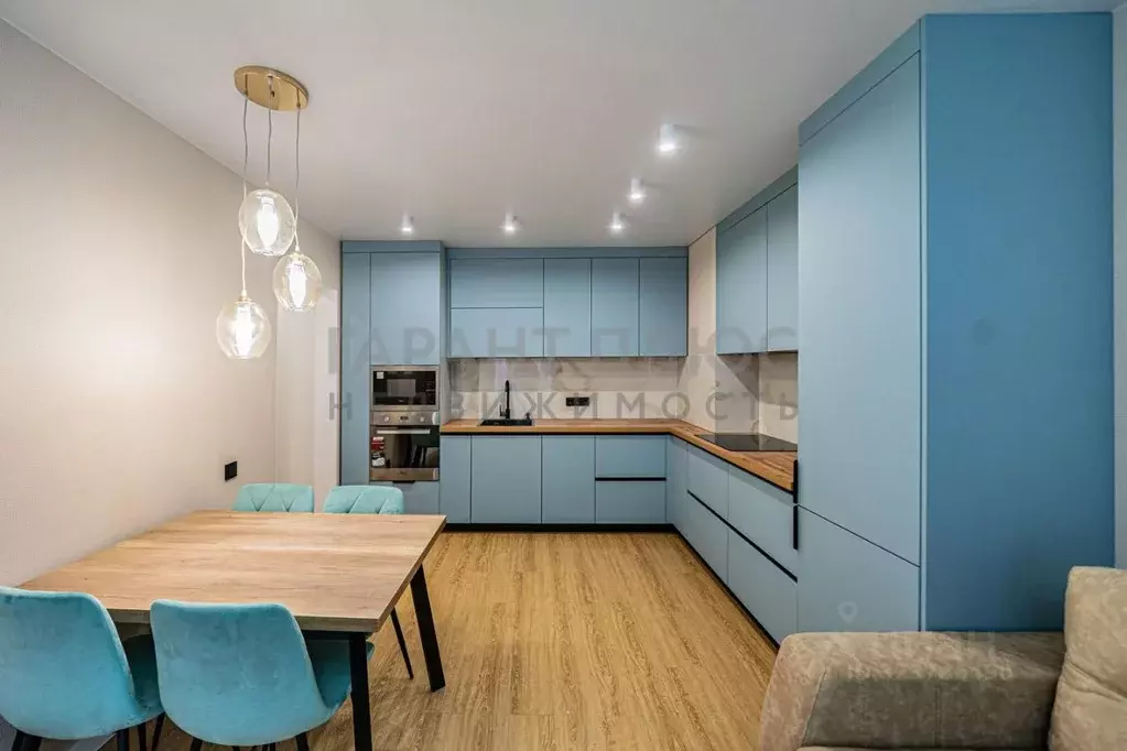 3-к кв. Липецкая область, Липецк ул. И.В. Свиридова, 26 (58.0 м) - Фото 0