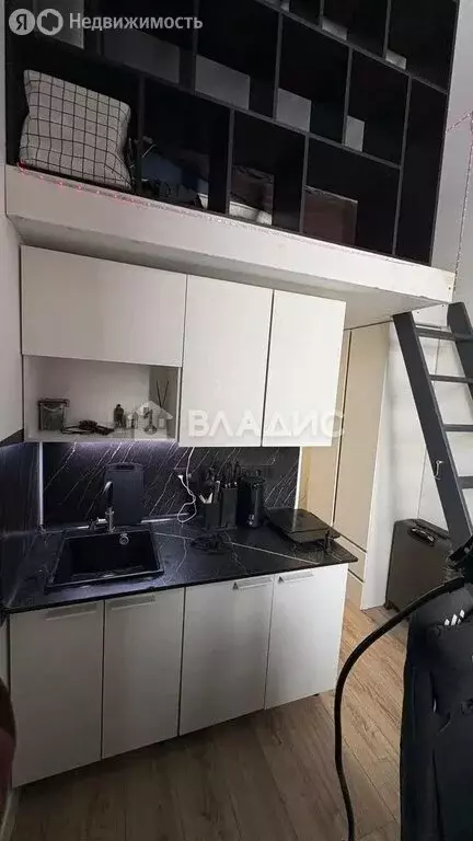 Квартира-студия: Москва, 2-й Амбулаторный проезд, 8с3 (16 м) - Фото 1