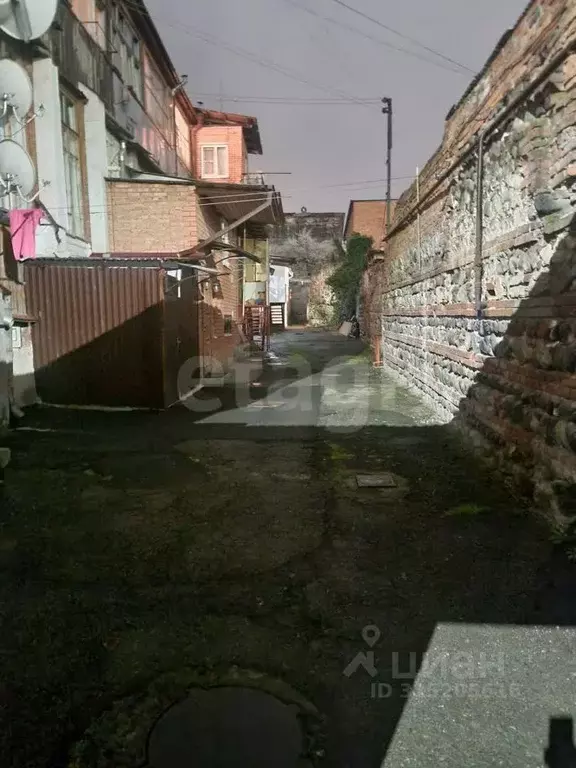 2-к кв. Северная Осетия, Владикавказ ул. Гаппо Баева, 38 (42.0 м) - Фото 1