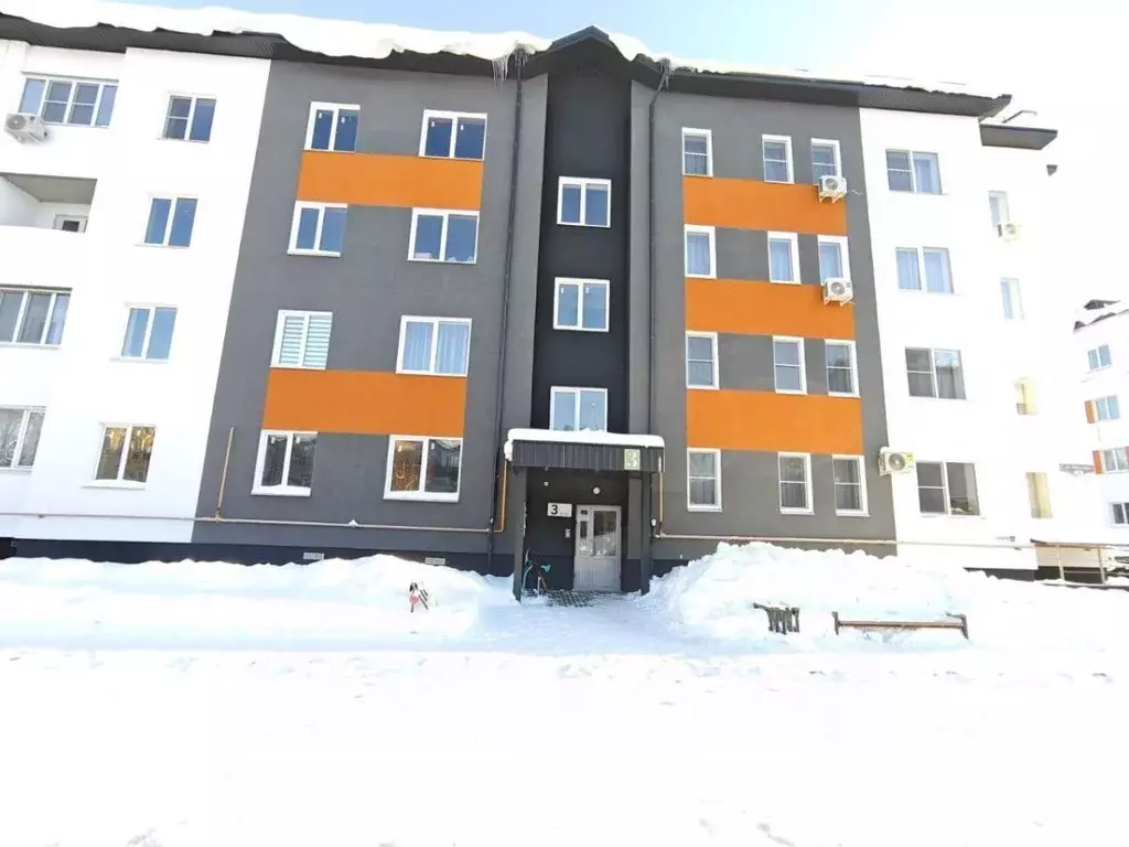 3-к кв. Пензенская область, Заречный Восточная ул., 25 (90.97 м) - Фото 1