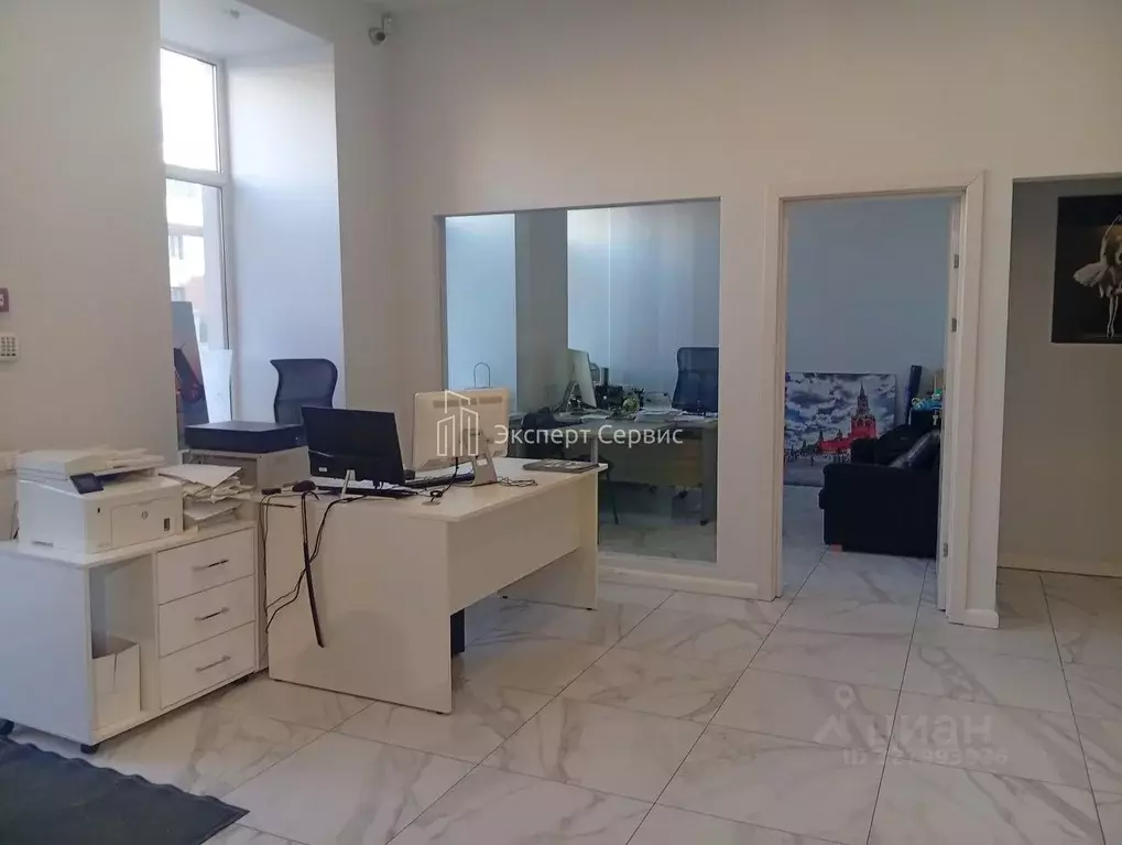 Помещение свободного назначения в Санкт-Петербург 15-я Васильевского ... - Фото 1