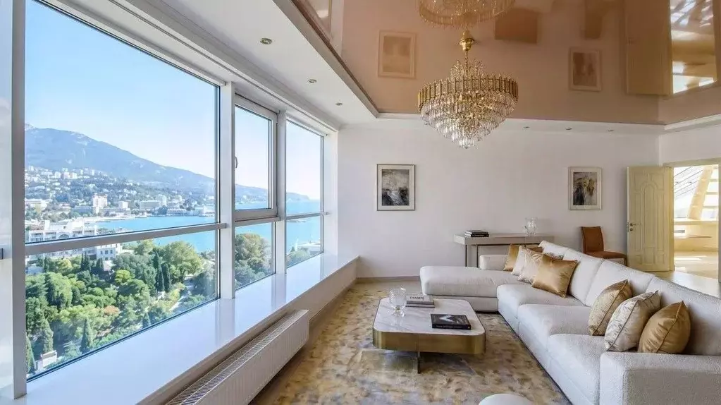 3-к кв. Крым, Ялта ул. Гоголя, 4 (136.0 м) - Фото 1