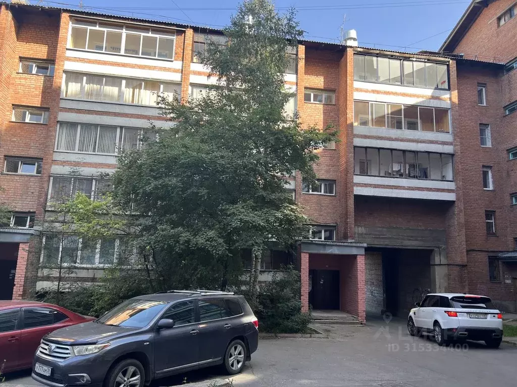 1-к кв. Иркутская область, Иркутск Профсоюзная ул., 64 (49.3 м) - Фото 0