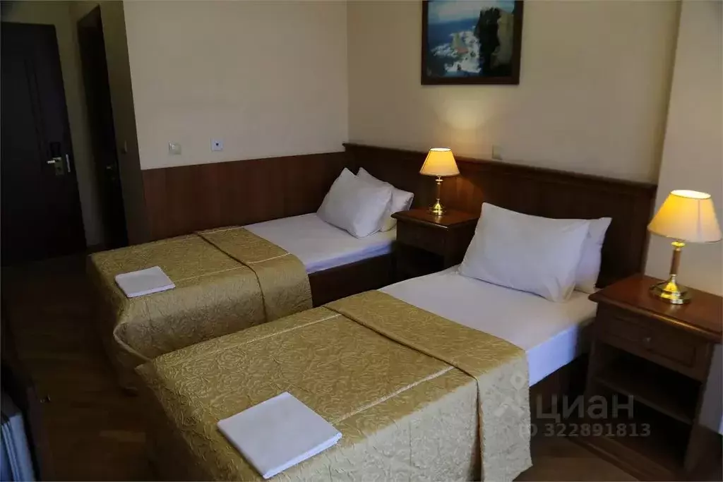 Комната Краснодарский край, Сочи Красная Поляна пгт, ул. Калиновая, 18 - Фото 1