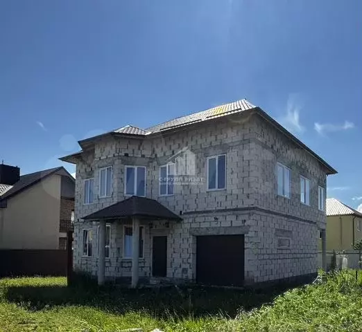 Дом 330 м на участке 6 сот. - Фото 0