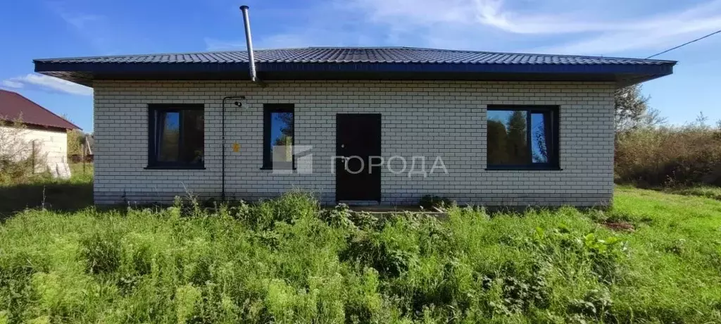 Дом в Алтайский край, Первомайский район, с. Фирсово ул. Российская, ... - Фото 1