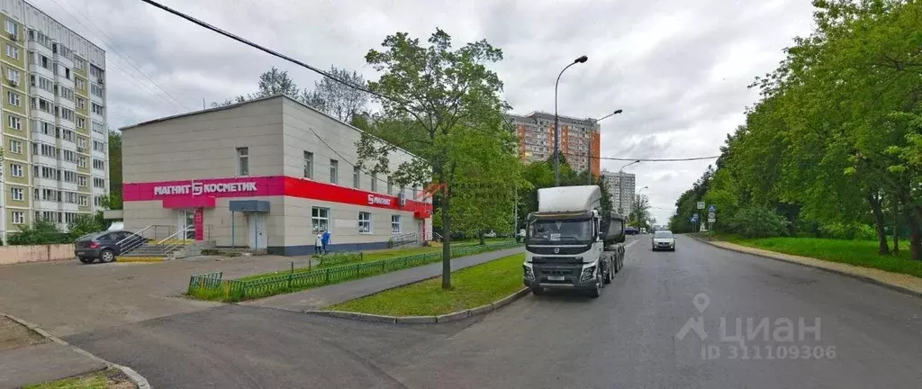 Торговая площадь в Москва Беловежская ул., 63 (792 м) - Фото 0