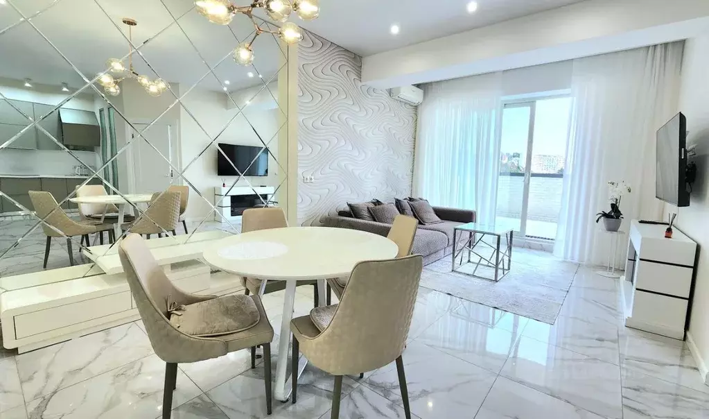 3-к кв. Краснодарский край, Сочи Центральный мкр, ул. Войкова, 21 ... - Фото 1