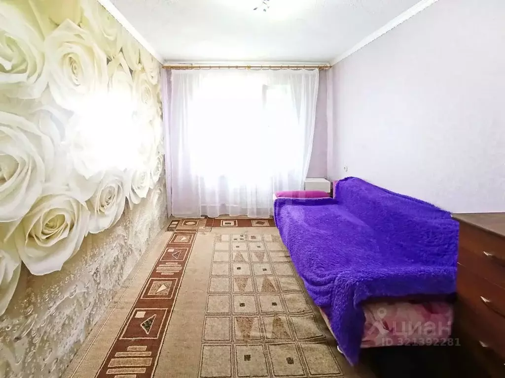 2-к кв. Омская область, Омск ул. 3-я Молодежная, 73 (39.7 м) - Фото 0