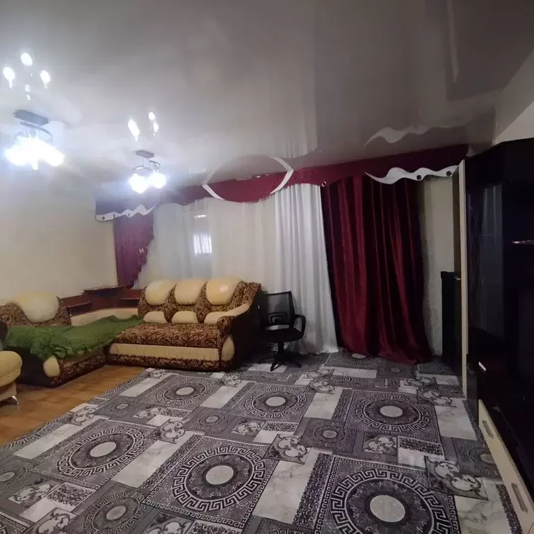 Дом в Кемеровская область, Юрга Заводской пер., 2 (90 м) - Фото 1