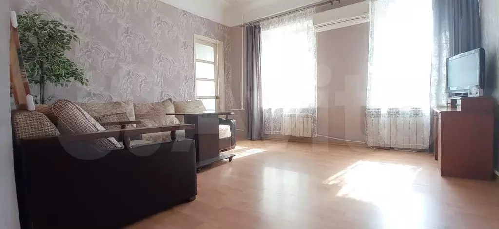 2-к. квартира, 50 м, 1/2 эт. - Фото 0