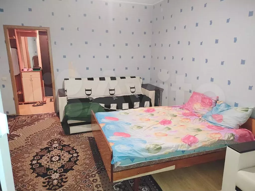 1-к. квартира, 42 м, 8/10 эт. - Фото 1