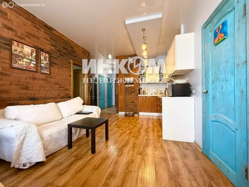 2-комнатная квартира: Красногорск, Ильинское шоссе, 14 (63.7 м) - Фото 1