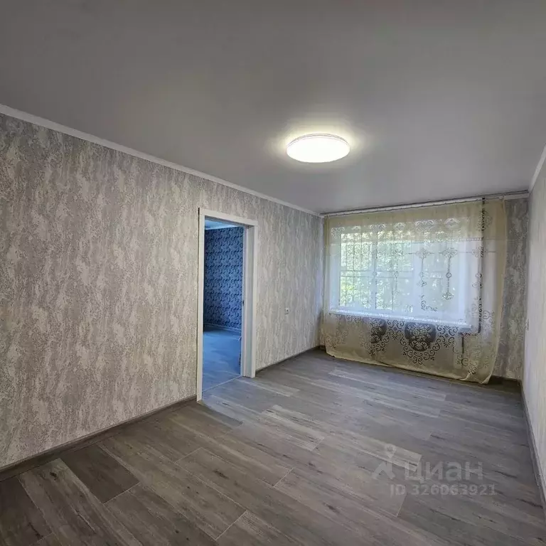 2-к кв. Краснодарский край, Абинск ул. Горького, 21 (36.1 м) - Фото 1