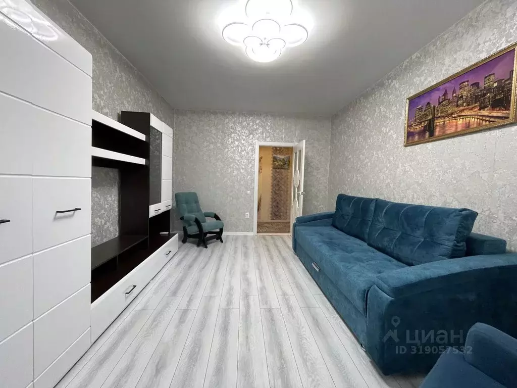 2-к кв. Самарская область, Сызрань Кадровая ул., 42 (46.0 м) - Фото 0