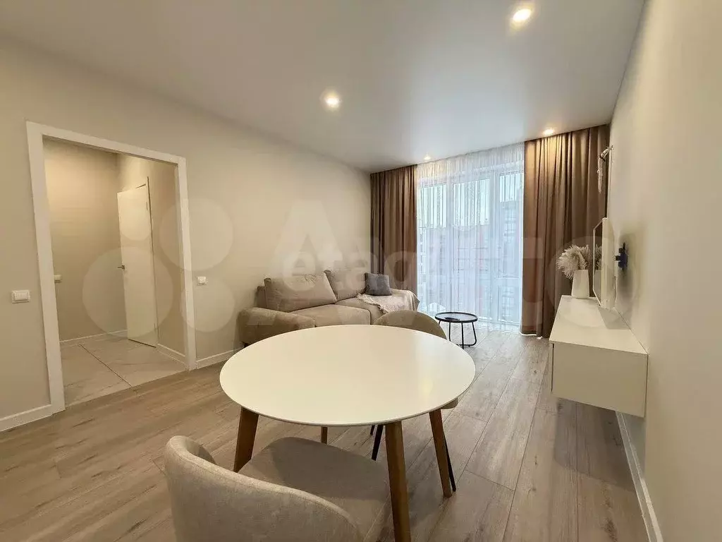 1-к. квартира, 42,9 м, 5/5 эт. - Фото 1