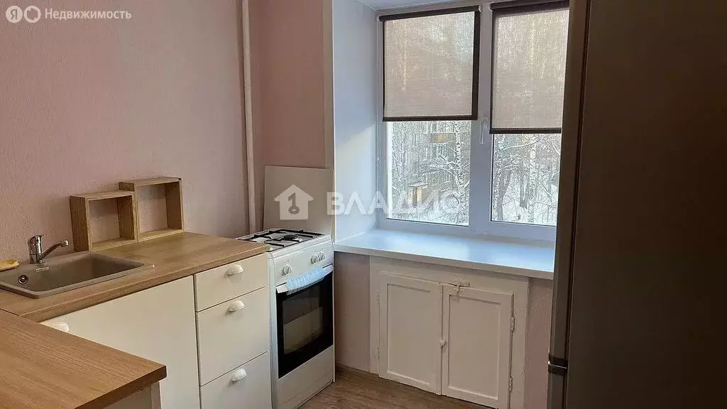 3-комнатная квартира: Пермь, Сибирская улица, 75 (55.2 м) - Фото 0