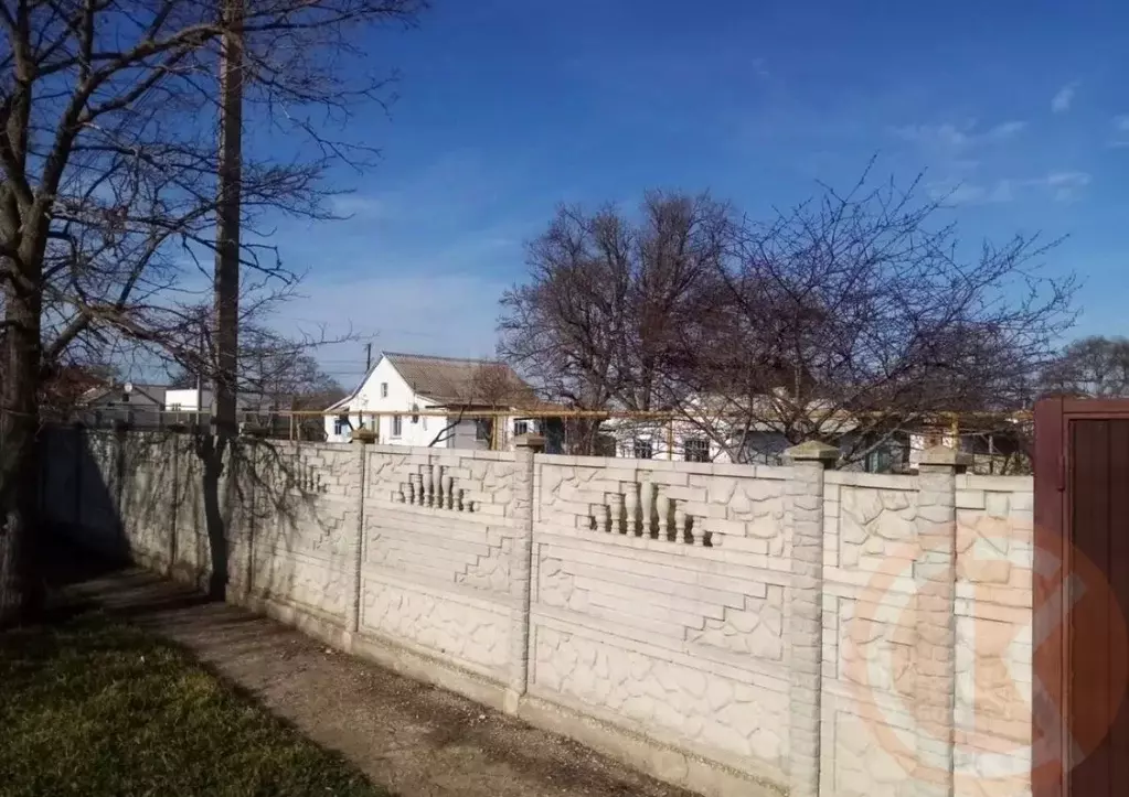 Дом в Крым, Сакский район, с. Молочное ул. Гагарина, 41 (75 м) - Фото 2