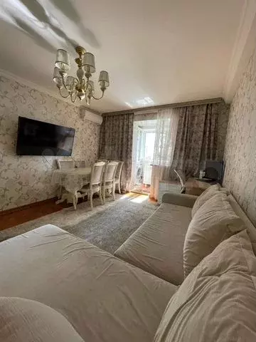 1-к. квартира, 40 м, 4/9 эт. - Фото 0