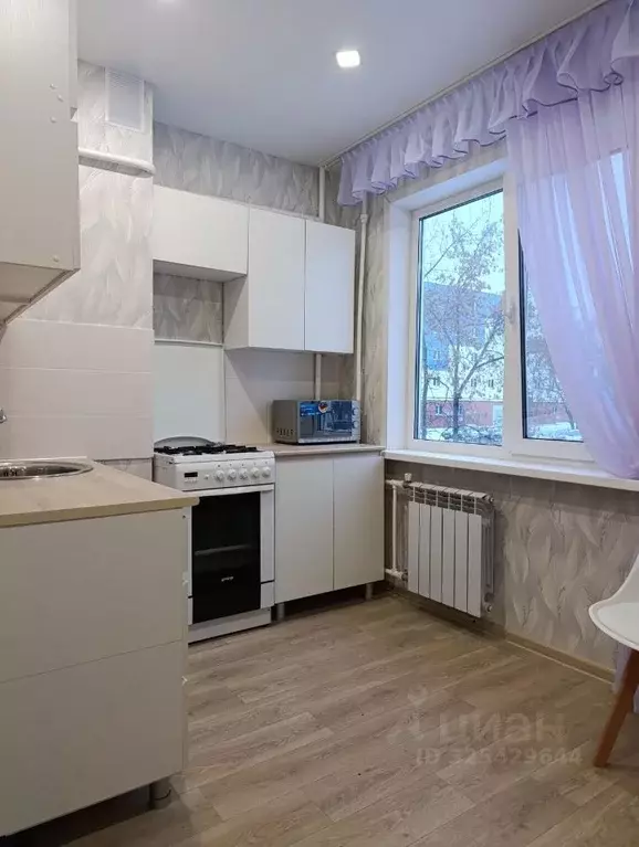 2-к кв. Самарская область, Новокуйбышевск ул. Зои Космодемьянской, 12 ... - Фото 1