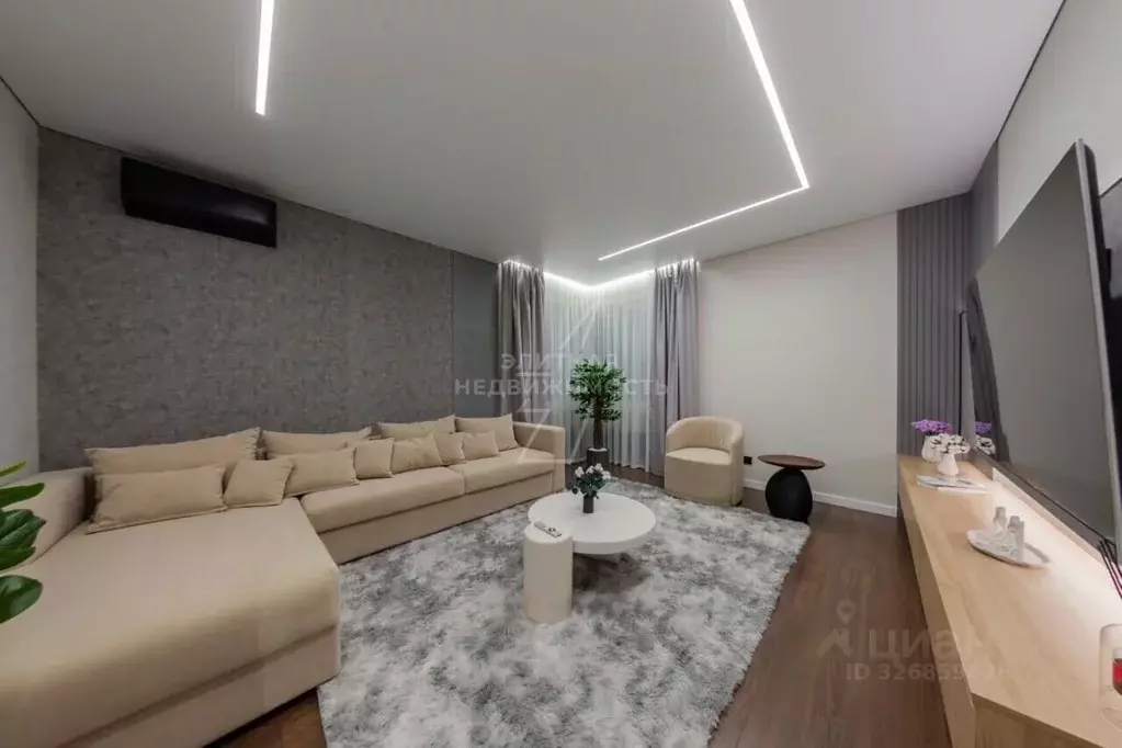 2-к кв. Татарстан, Казань ул. Мансура Хасанова, 15 (60.0 м) - Фото 1