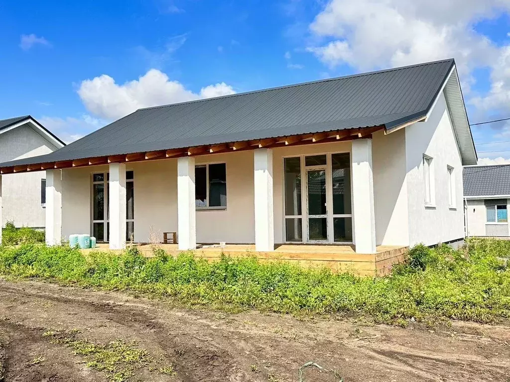 Дом в Свердловская область, Сысертский муниципальный округ, пос. ... - Фото 1