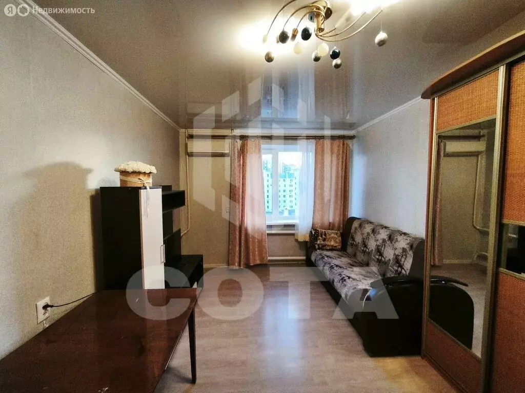 1к в 8-комнатной квартире (12 м) - Фото 1