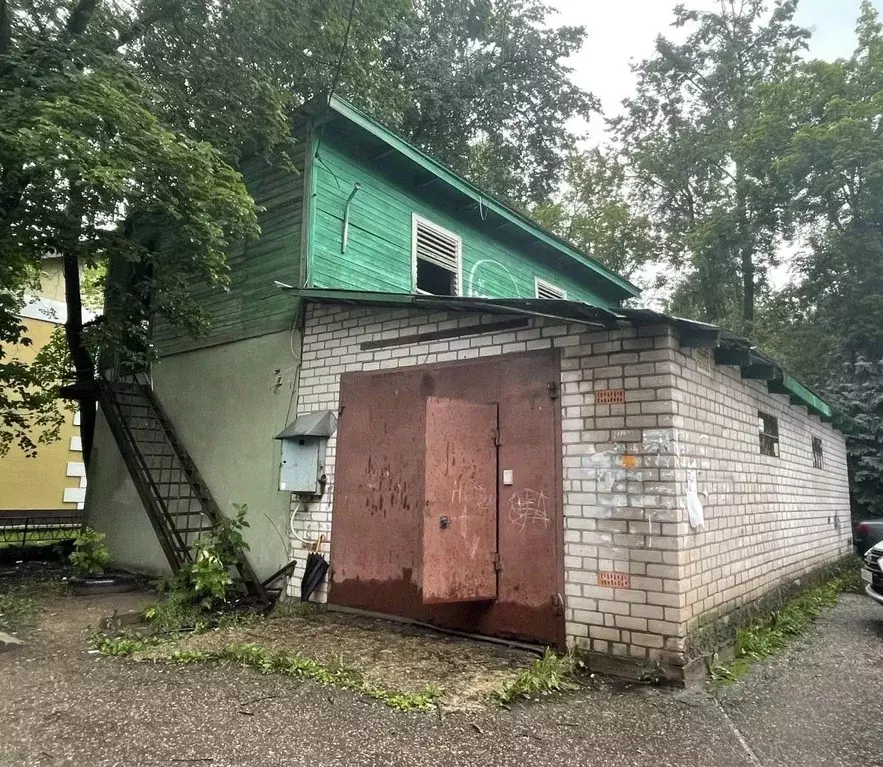 Гараж в Московская область, Серпухов Физкультурная ул., 6 (99 м) - Фото 2