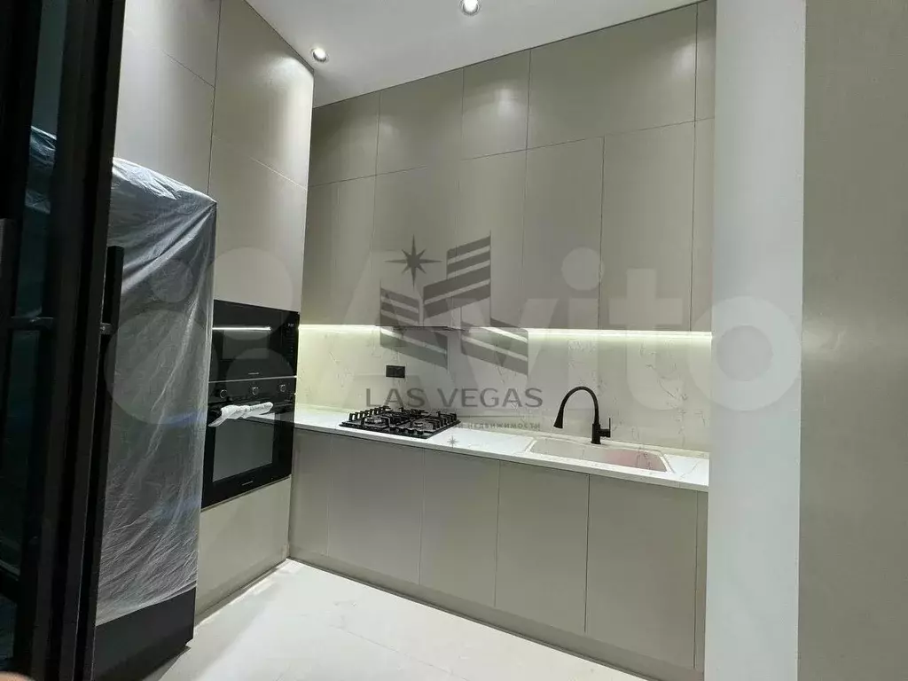3-к. квартира, 140 м, 8/11 эт. - Фото 1