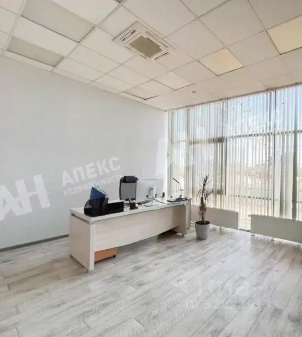 Помещение свободного назначения в Москва Каланчевская ул., 16С1 (213 ... - Фото 1