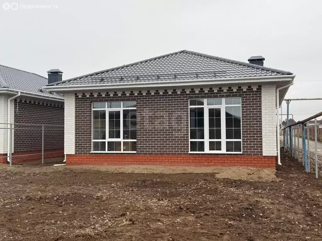 Дом в Энгельсский район, Красноярское муниципальное образование, село ... - Фото 2