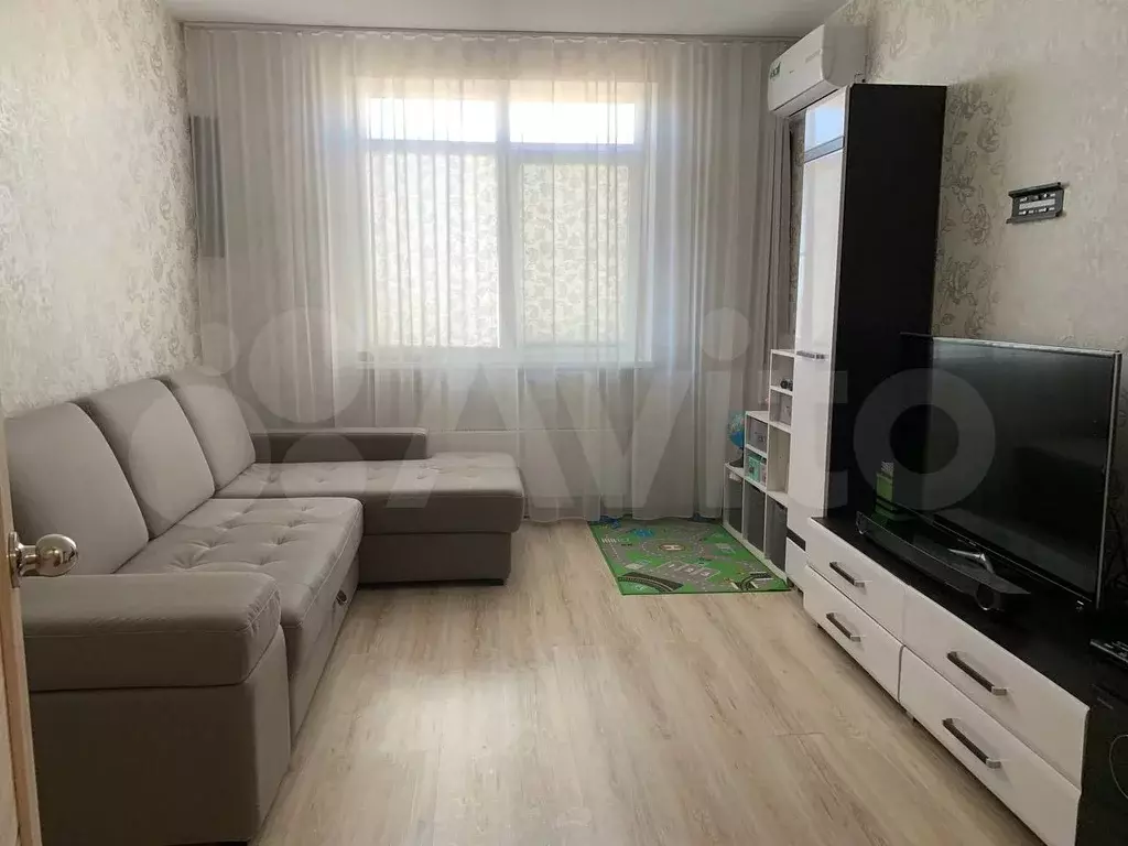 1-к. квартира, 40 м, 9/9 эт. - Фото 0