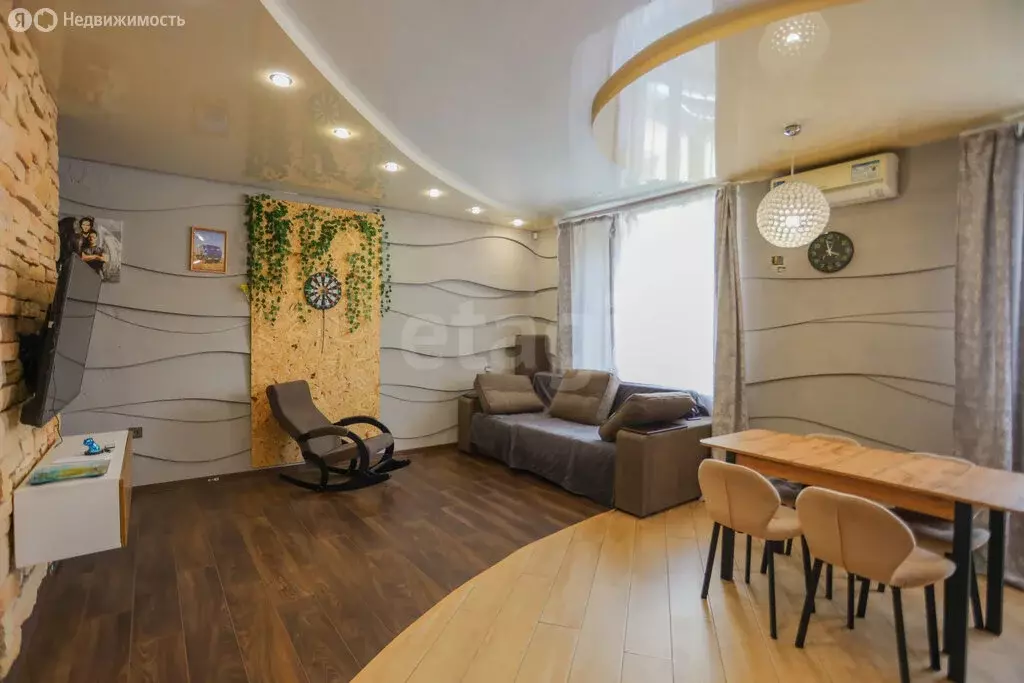 3-комнатная квартира: Ангарск, квартал Б, 10 (77 м) - Фото 1
