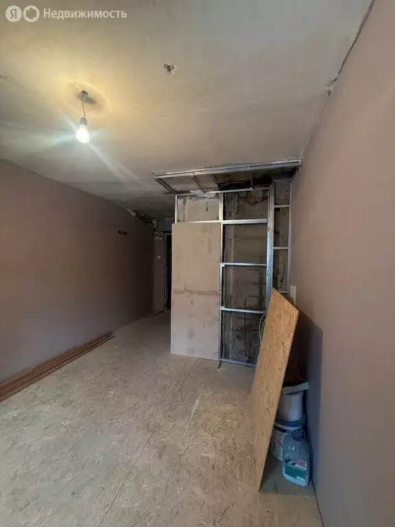 Квартира-студия: Комсомольск-на-Амуре, микрорайон Дружба, 4 (17.3 м) - Фото 2