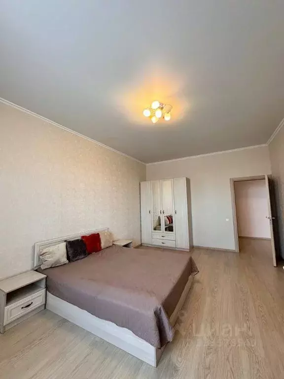 2-к кв. Татарстан, Казань ул. Павлюхина, 110В (81.3 м) - Фото 1