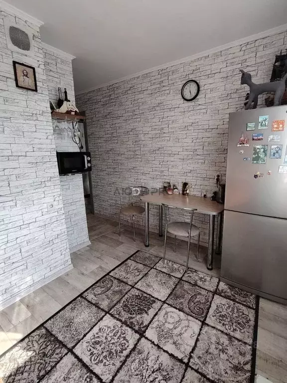 1-к кв. Алтайский край, Барнаул ул. 50 лет СССР, 51 (32.6 м) - Фото 2