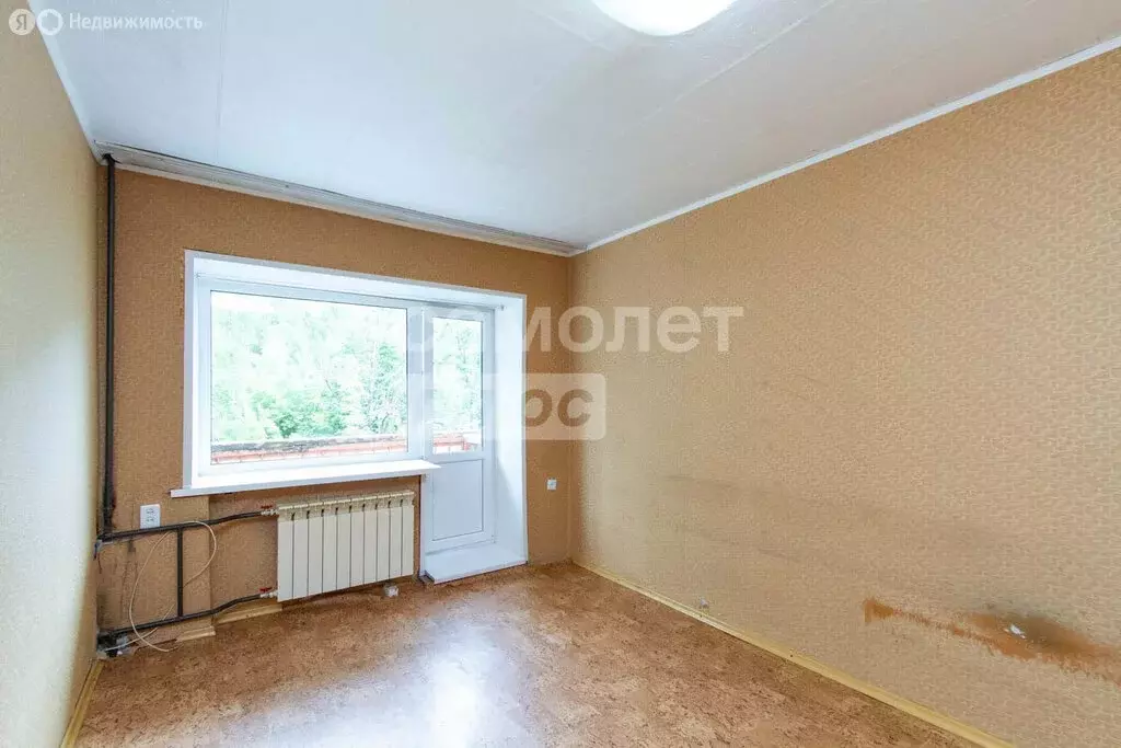 3-комнатная квартира: Томск, улица Карташова, 42А (42.9 м) - Фото 1