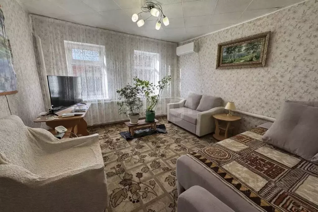 Дом в Адыгея, с. Красногвардейское ул. Шоссейная, 45 (71 м) - Фото 1