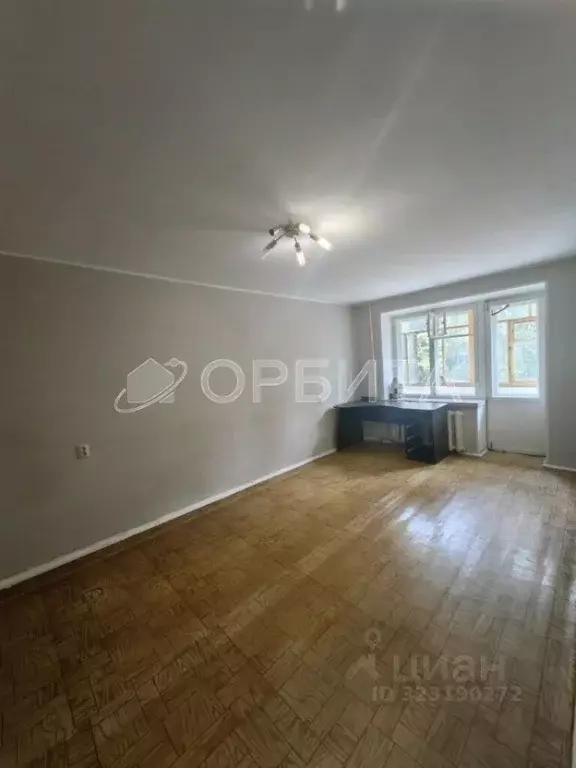 3-к кв. Тюменская область, Тюмень ул. Щорса, 8 (62.0 м) - Фото 1