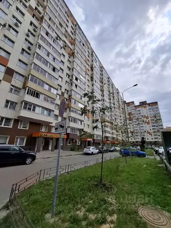 2-к кв. Московская область, Видное бул. Зеленые аллеи, 14 (74.0 м) - Фото 0