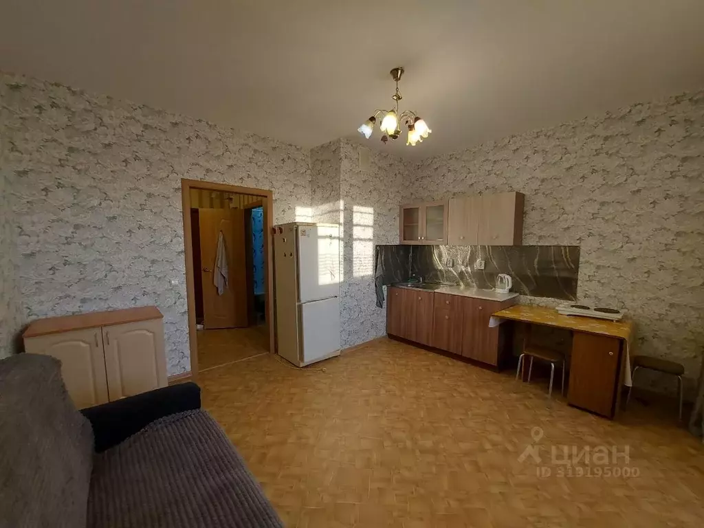 Студия Тюменская область, Тюмень ул. Верхнетарманская, 3 (26.0 м) - Фото 0
