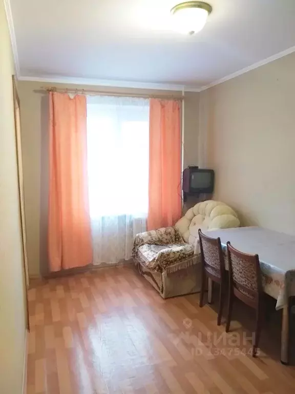 3-к кв. Тюменская область, Тюмень ул. Парфенова, 38 (58.0 м) - Фото 1