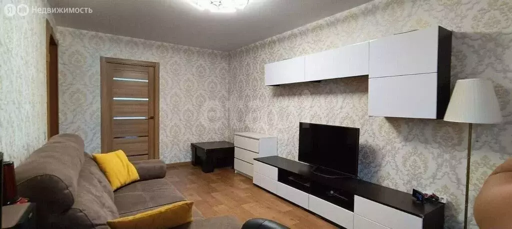 3-комнатная квартира: Новосибирск, Кировский район, Северо-Чемской ... - Фото 0