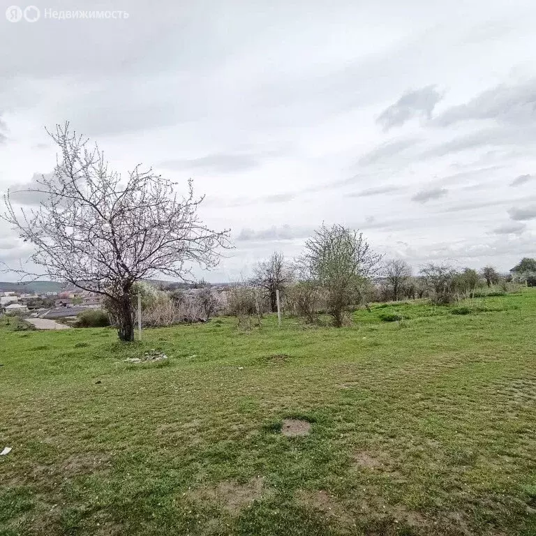 Участок в Кабардино-Балкарская Республика, городской округ Нальчик, ... - Фото 1