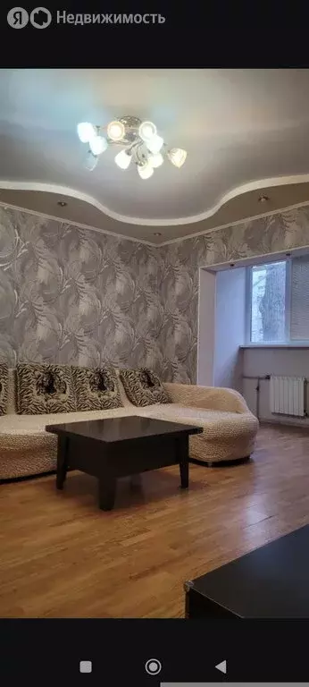 3-комнатная квартира: Астрахань, улица Набережная Приволжского Затона, ... - Фото 0