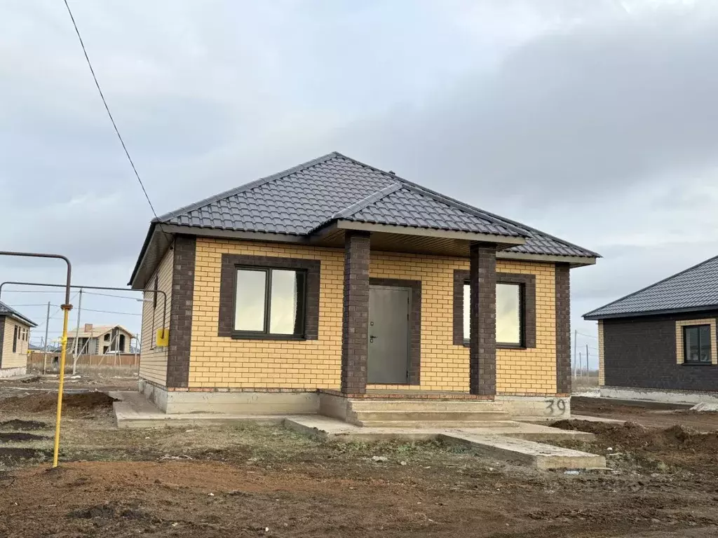 Дом в Оренбургская область, Оренбургский район, с. Благословенка ул. ... - Фото 2