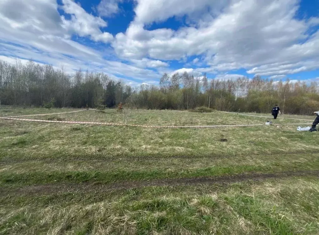 Участок в Ленинградская область, Никольское Тосненский район, ул. ... - Фото 1