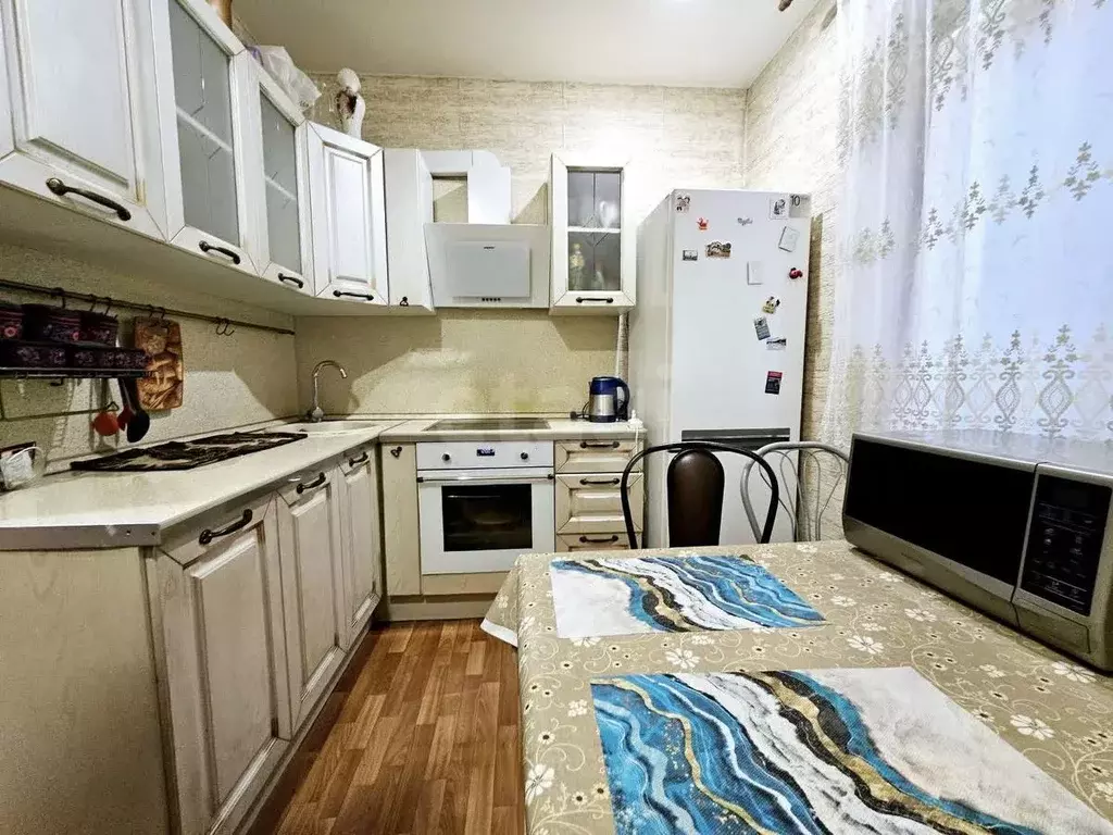 2-к кв. Санкт-Петербург просп. Героев, 26к2 (63.0 м) - Фото 0